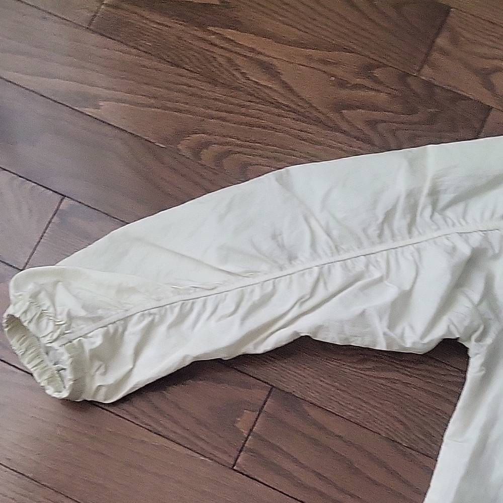 White Zip-Up Jacket - Picture 9 of 9